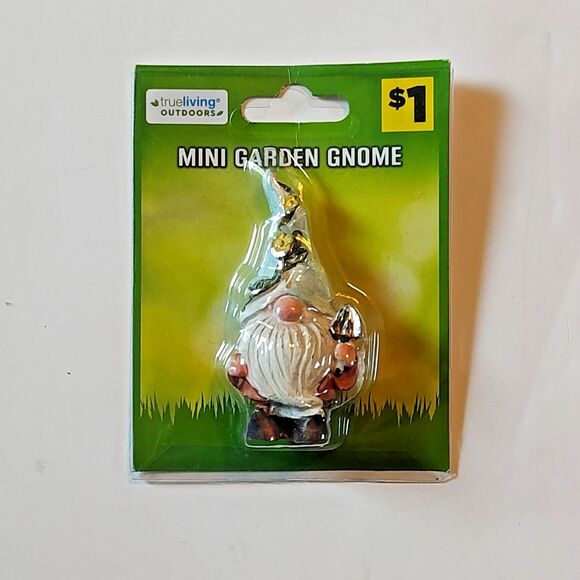 Lot of 8 Mini Garden Figurines Accessories Gnomes Chair Frogs Fairy Surfer Yoga - Picture 9 of 11